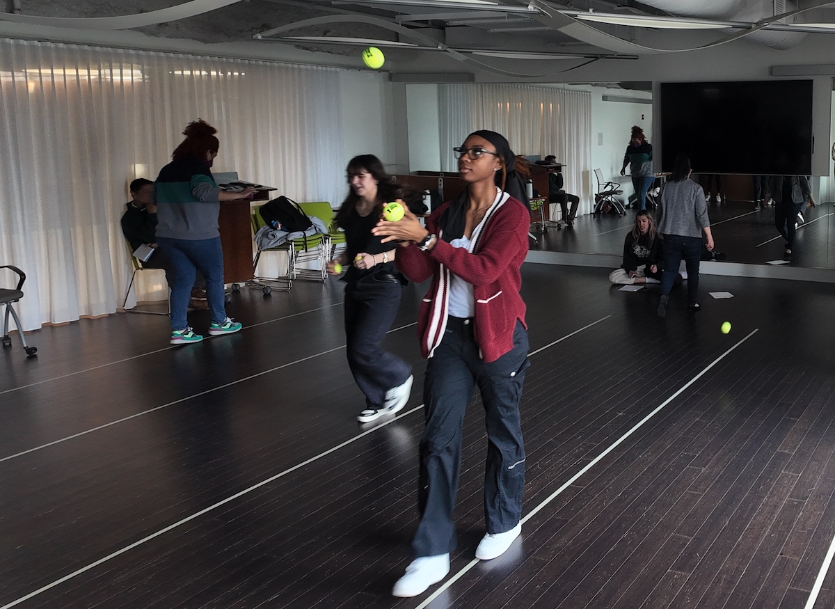 Photo of Destiny Franklin playing basketball
